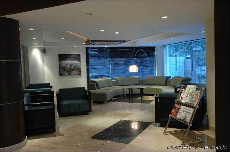 Shravanthi Sarovar Portico Bangalore Exterior photo