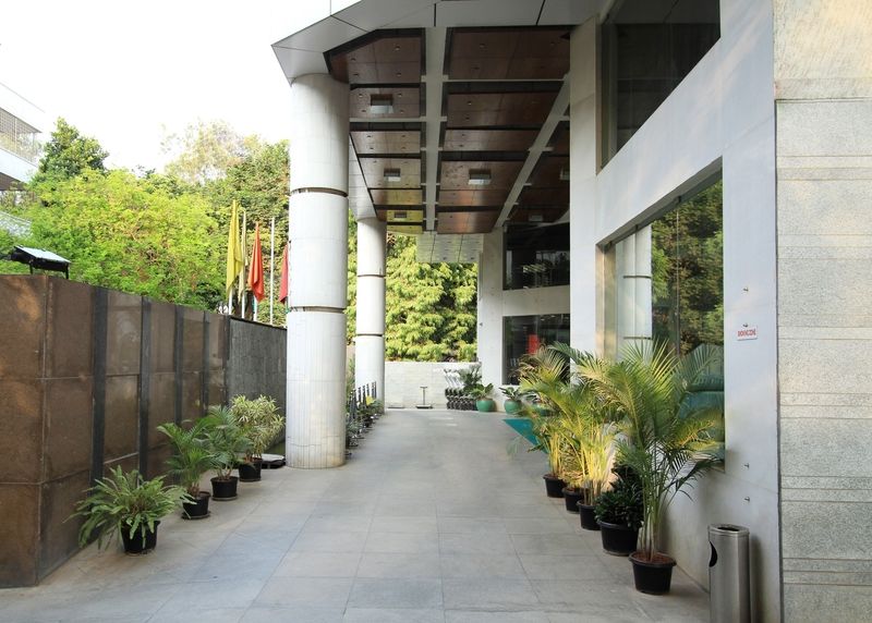 Shravanthi Sarovar Portico Bangalore Exterior photo