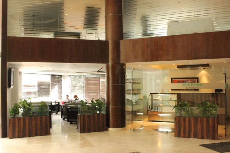Shravanthi Sarovar Portico Bangalore Exterior photo